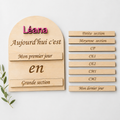 Tableau scolaire évolutif personnalisé en bois – Premier et dernier jour d’école